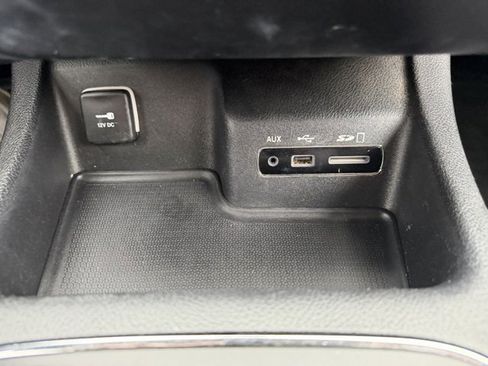 Used 2015 Dodge Durango Limited image 32