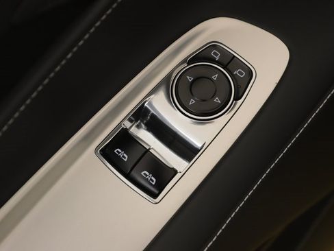 Used 2025 Chevrolet Corvette Stingray Coupe w/ 1LT image 21