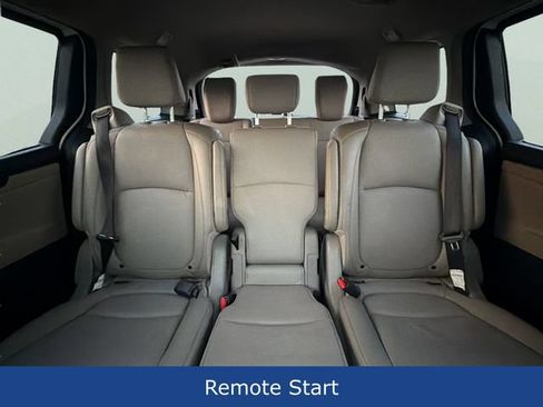 Used 2023 Honda Odyssey EX-L image 18