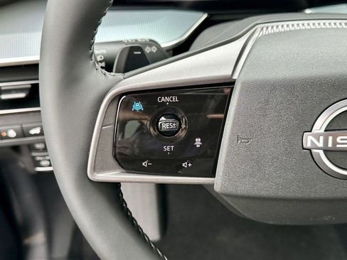 Certified 2025 Nissan Murano SL AWD/4WD image 28