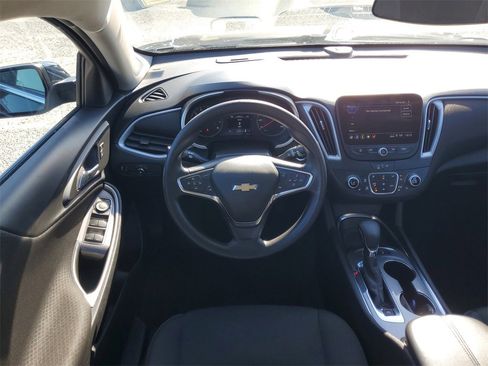 Used 2024 Chevrolet Malibu LT image 26
