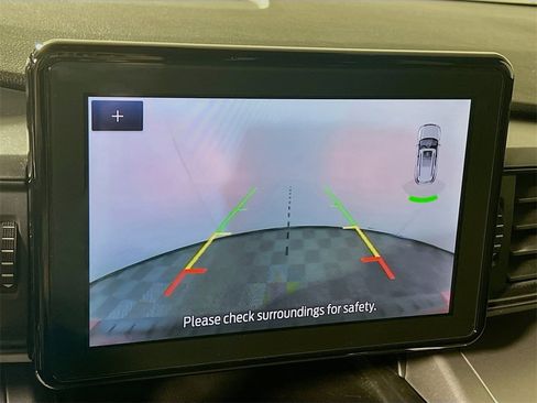 Used 2022 Ford Explorer XLT image 13