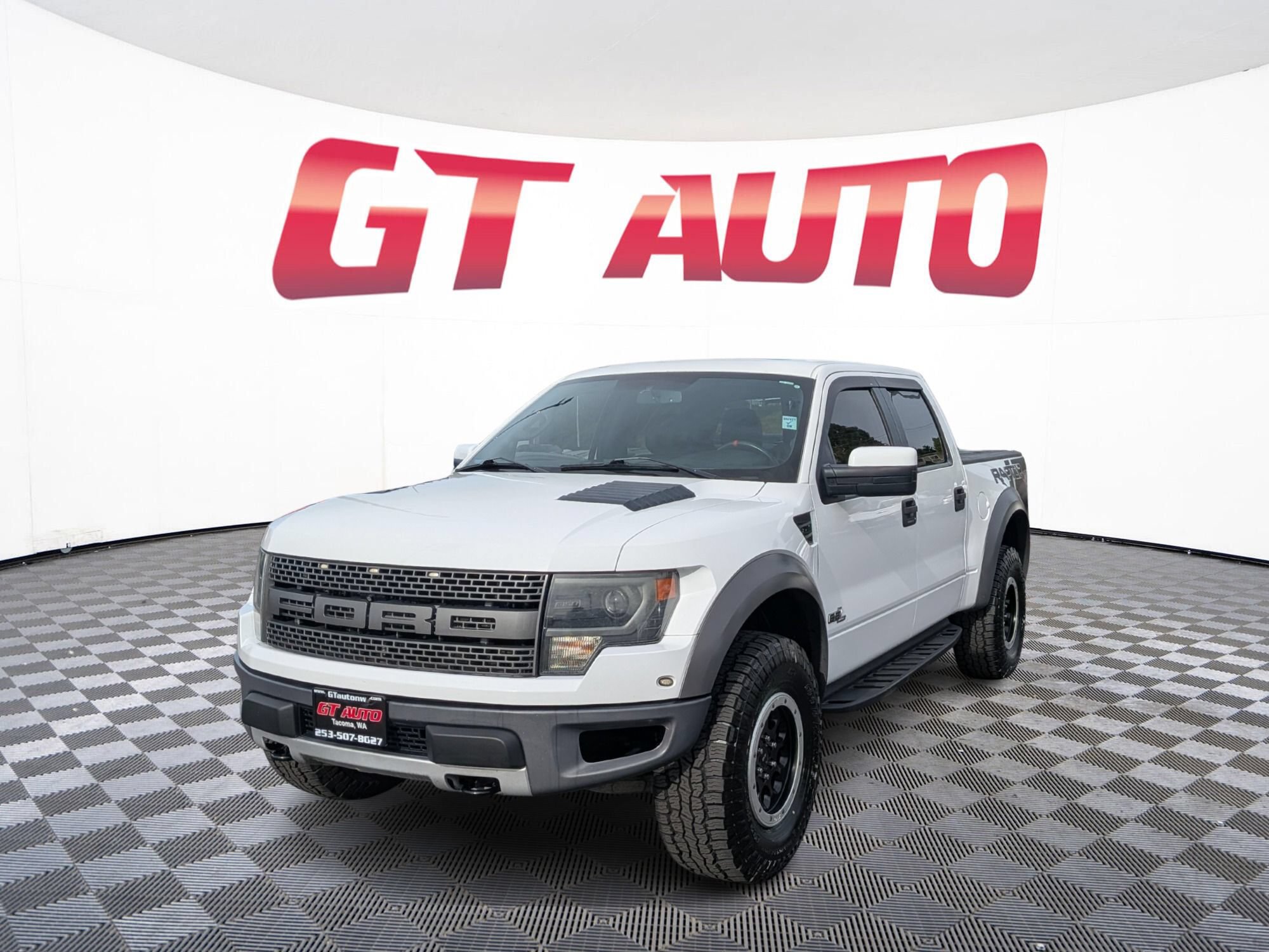 Used 2014 Ford F150 Raptor w/ Equipment Group 801A Luxury AWD/4WD image 2
