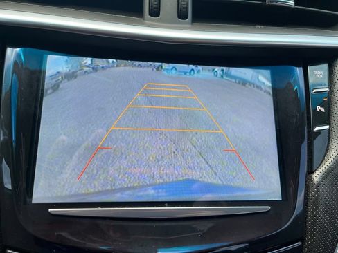 Used 2015 Cadillac XTS Luxury AWD/4WD image 9