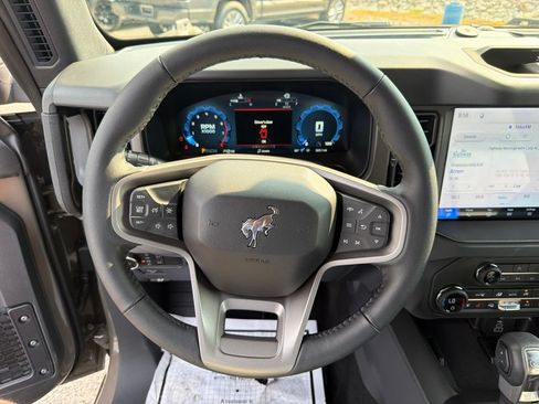New 2026 Ford Bronco Badlands AWD/4WD image 14