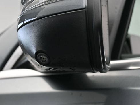 Used 2024 Mercedes-Benz GLE 450 4MATIC image 39