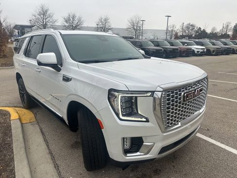 Used 2023 GMC Yukon Denali image 8