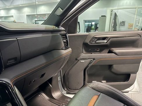 Certified 2025 GMC Sierra 1500 AT4 w/ AT4 Premium Package image 27