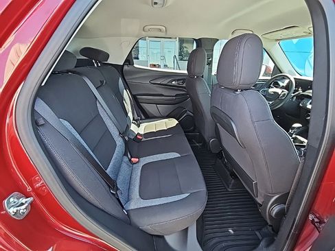 New 2025 Chevrolet TrailBlazer LT w/ Convenience Package image 13