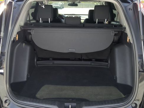 Used 2019 Honda CR-V EX image 6