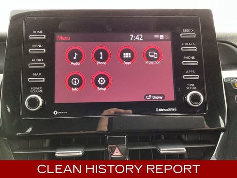 Used 2024 Toyota Camry LE image 4