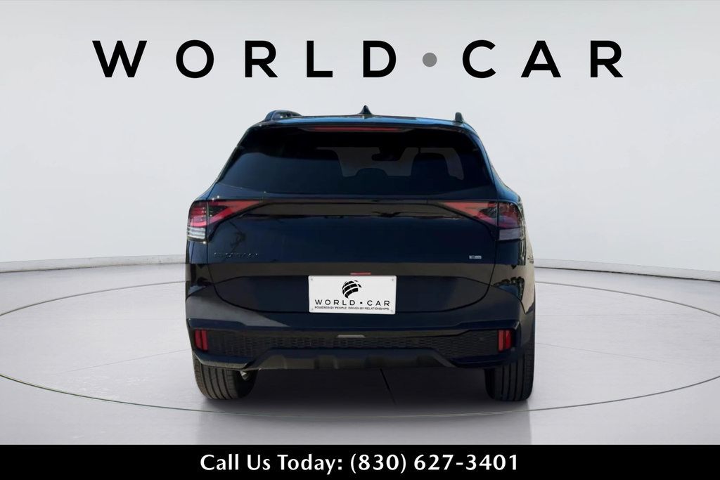 Used 2025 Kia Sportage X-Line AWD/4WD image 4