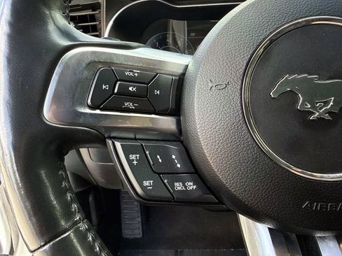 Used 2022 Ford Mustang GT Premium w/ Equipment Group 401A RWD image 32