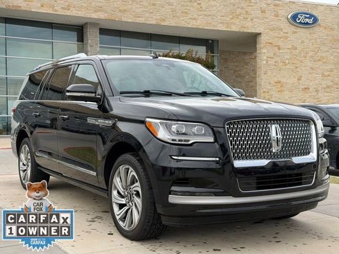 Used 2024 Lincoln Navigator L 4WD image 19