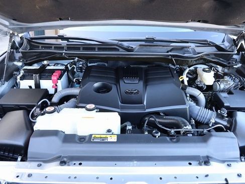 Used 2024 Toyota Tundra SR5 image 28