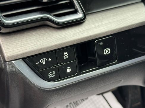 Used 2023 Kia Sportage X-Line image 10