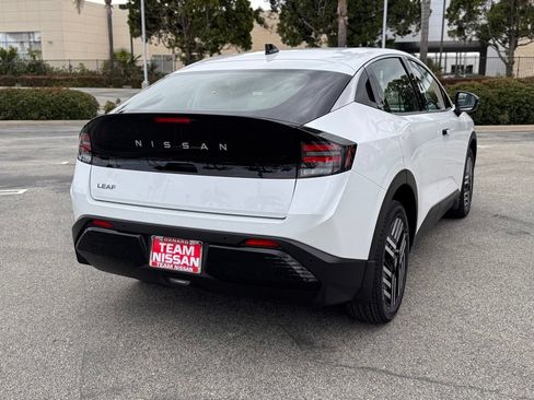 New 2026 Nissan Leaf SV+ w/ Illuminated Package FWD image 7