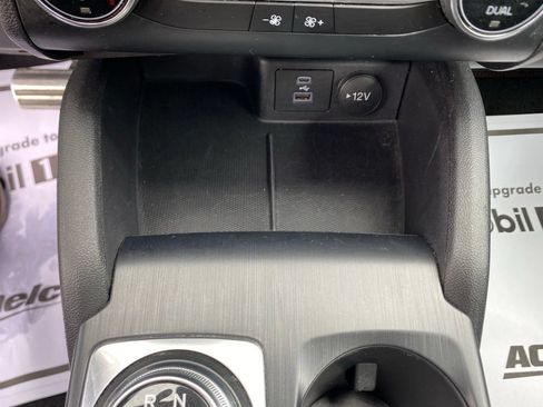Used 2023 Ford Escape ST-Line FWD image 25