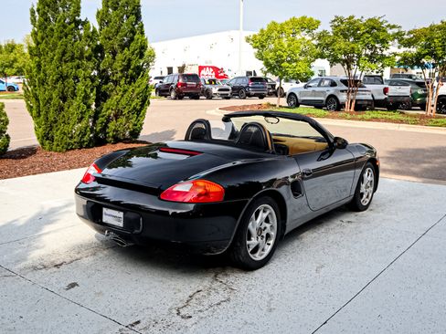 Used 1999 Porsche Boxster RWD image 10
