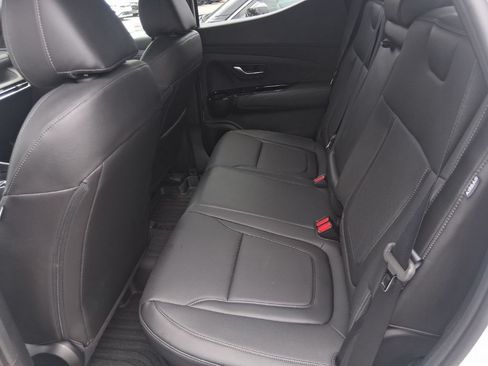 Used 2025 Hyundai Santa Cruz SEL FWD image 13