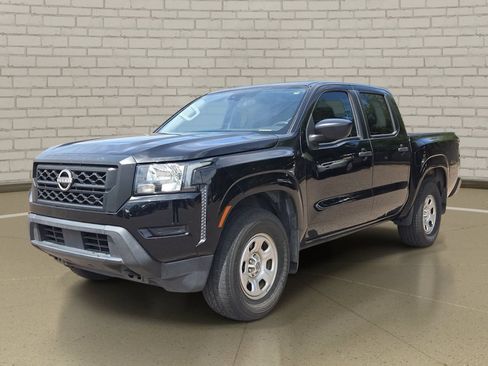 Used 2022 Nissan Frontier S w/ Technology Package AWD/4WD image 1