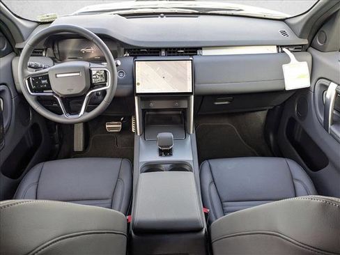 New 2026 Land Rover Discovery Sport Landmark image 15