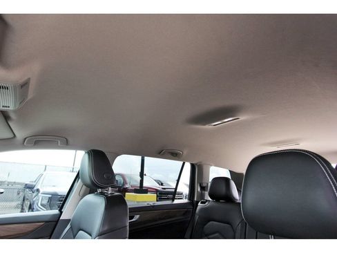 Used 2024 Volkswagen Atlas SE FWD image 26