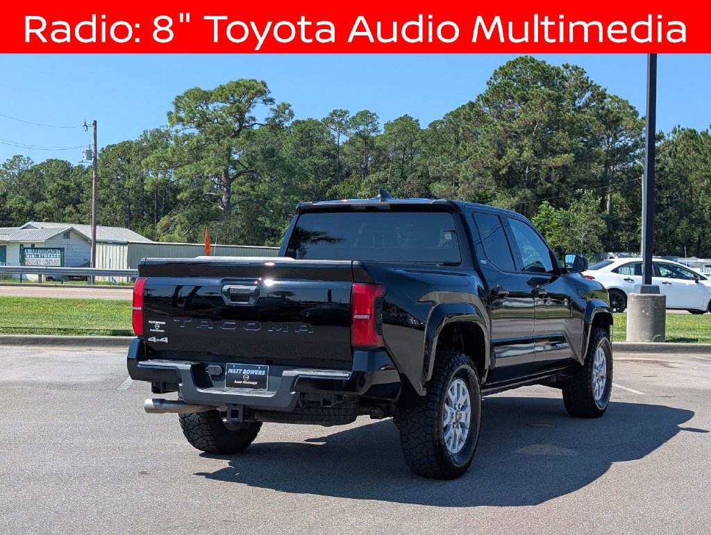 Used 2025 Toyota Tacoma SR5 AWD/4WD image 9