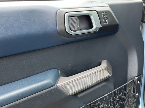 Used 2023 Ford Bronco Outer Banks image 15