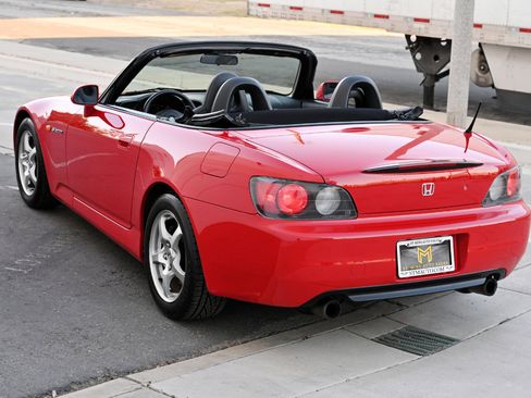 Used 2000 Honda S2000 image 6
