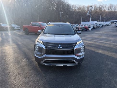 Used 2022 Mitsubishi Outlander SEL image 8
