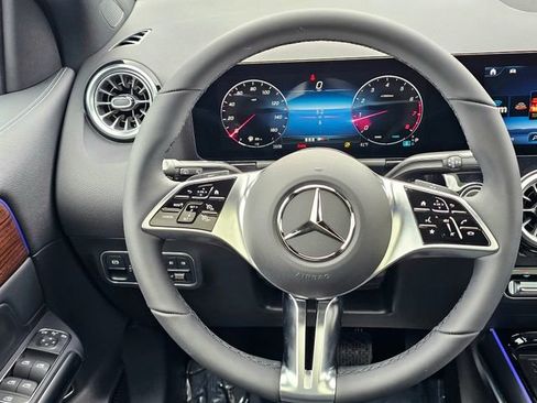 New 2026 Mercedes-Benz GLA 250 4MATIC image 31