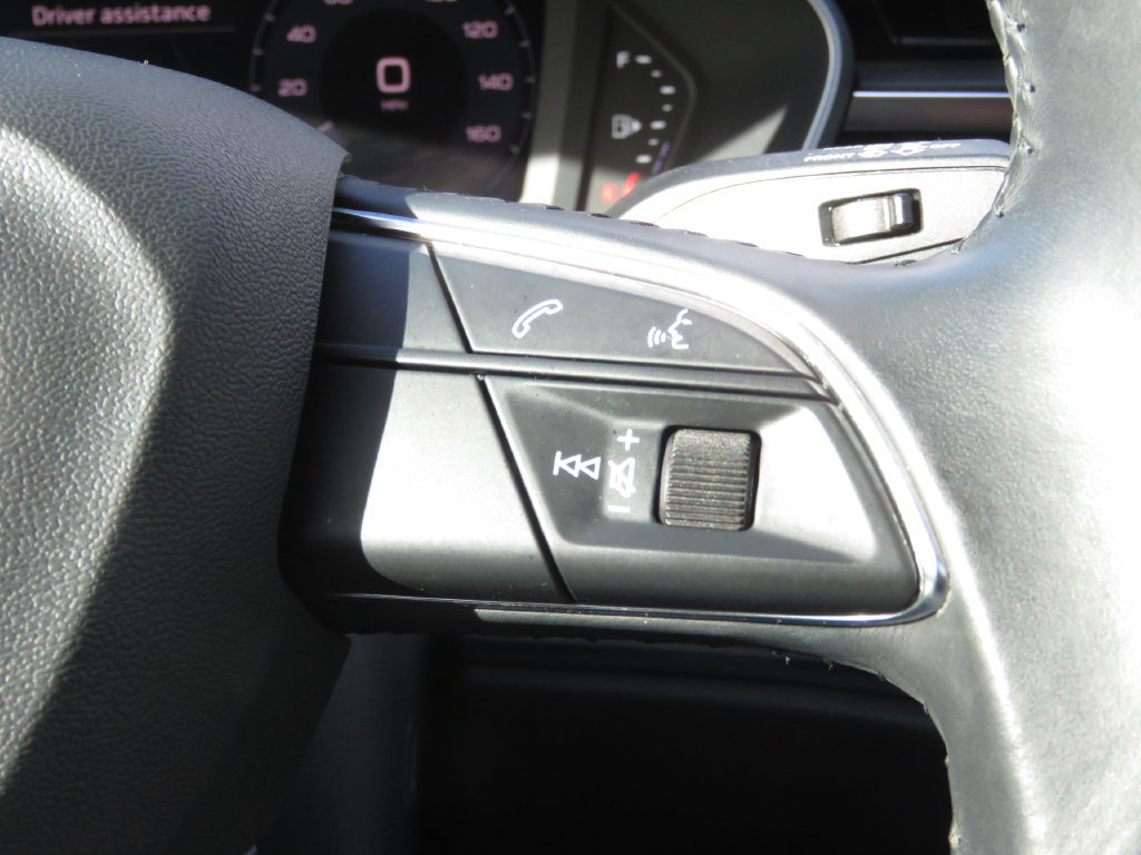 Used 2020 Audi Q3 2.0T Premium AWD/4WD image 23