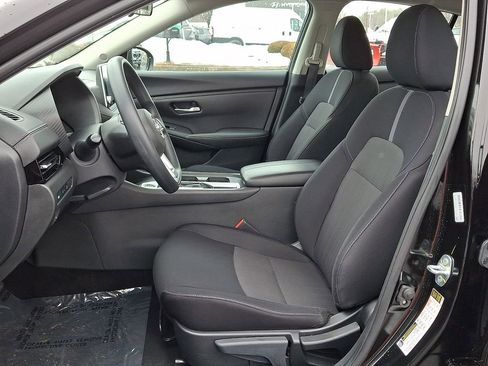 Used 2024 Nissan Sentra SV image 13