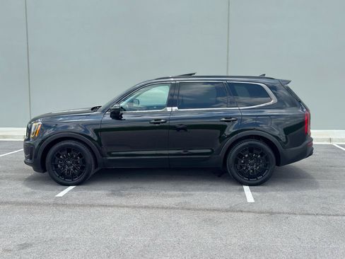 Used 2021 Kia Telluride SX w/ SX Prestige Package AWD/4WD image 2