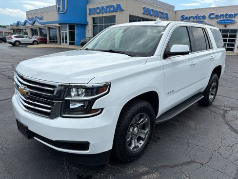 Used 2018 Chevrolet Tahoe LS w/ Skid Plate Package AWD/4WD image 4