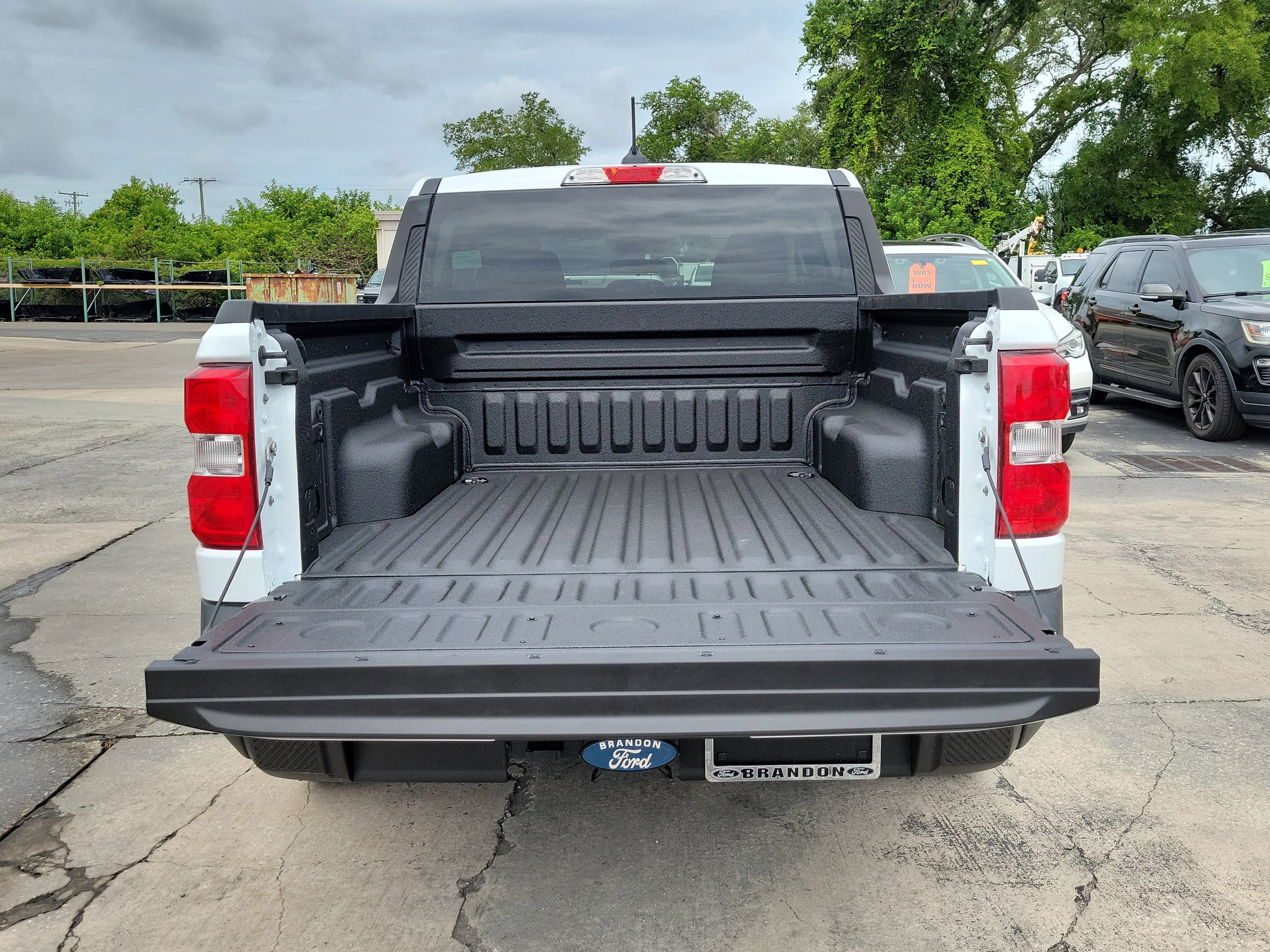 New 2026 Ford Maverick XLT FWD image 8