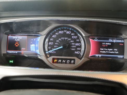 Used 2015 Ford Taurus SHO w/ Equipment Group 401A image 14