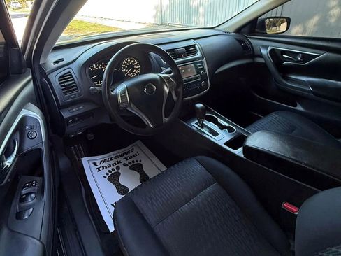 Used 2018 Nissan Altima 2.5 S w/ S Convenience Package image 12