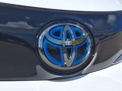 Used 2023 Toyota Sienna XSE FWD image 33