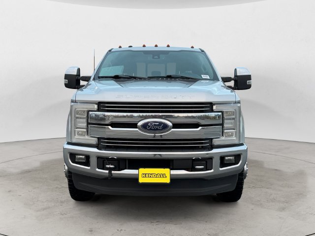 Used 2017 Ford F350 Lariat w/ Lariat Ultimate Package AWD/4WD image 2