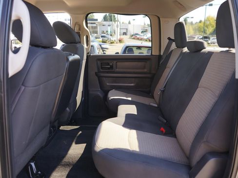 Used 2012 RAM 2500 ST w/ Chrome Appearance Group AWD/4WD image 14
