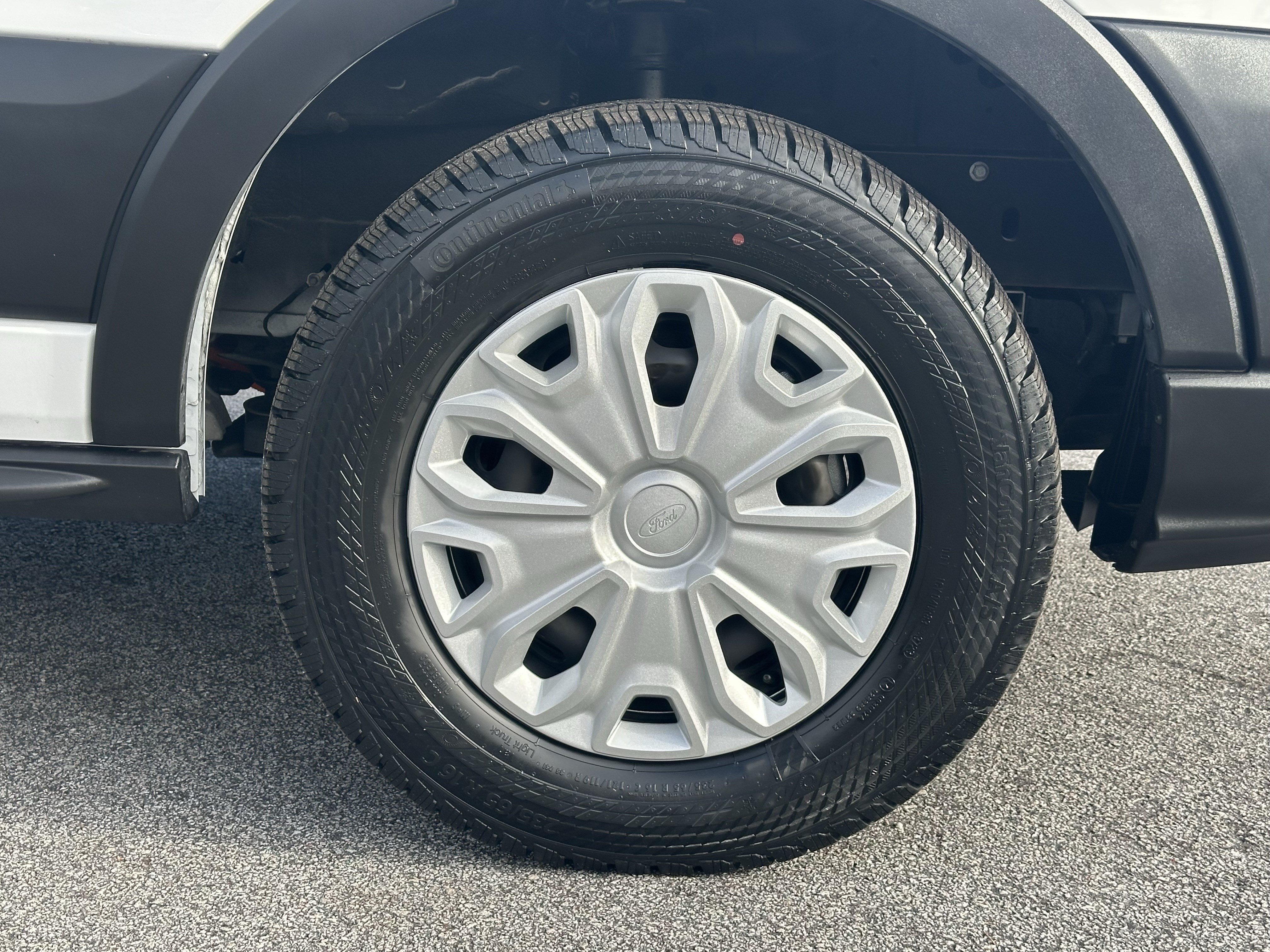Used 2024 Ford E-Transit Low Roof RWD image 13