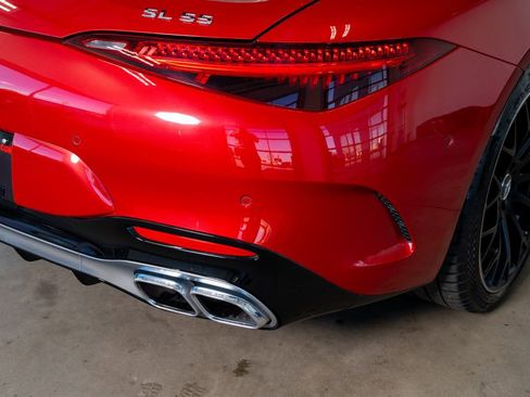 Used 2022 Mercedes-Benz SL 55 AMG 4MATIC image 18