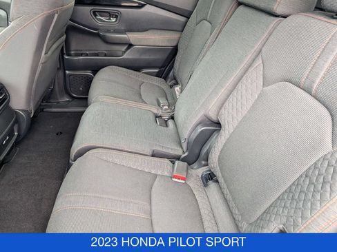 Used 2023 Honda Pilot Sport image 16