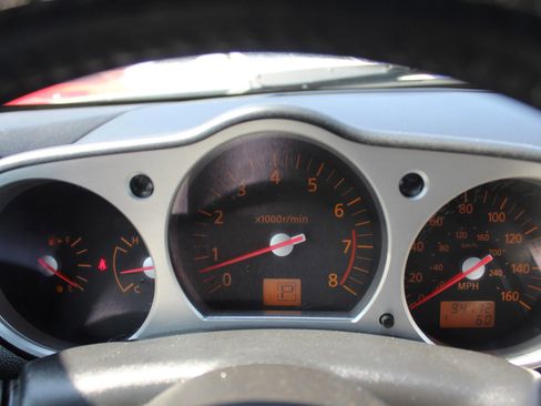 Used 2004 Nissan 350Z Touring image 13