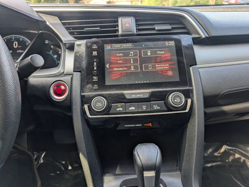 Used 2018 Honda Civic EX image 24