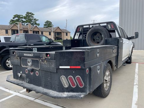 Used 2020 RAM 3500 Laramie AWD/4WD image 4