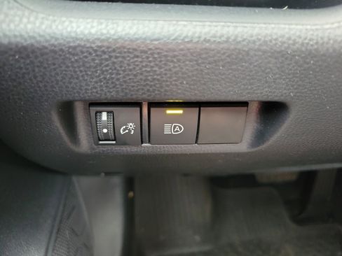 Used 2023 Toyota RAV4 SE image 24