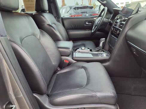 Used 2023 Nissan Armada SL w/ Midnight Edition Package RWD image 14